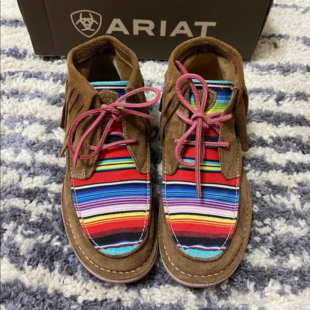 Ariat Women’s Cruiser Fringe Serape shoes